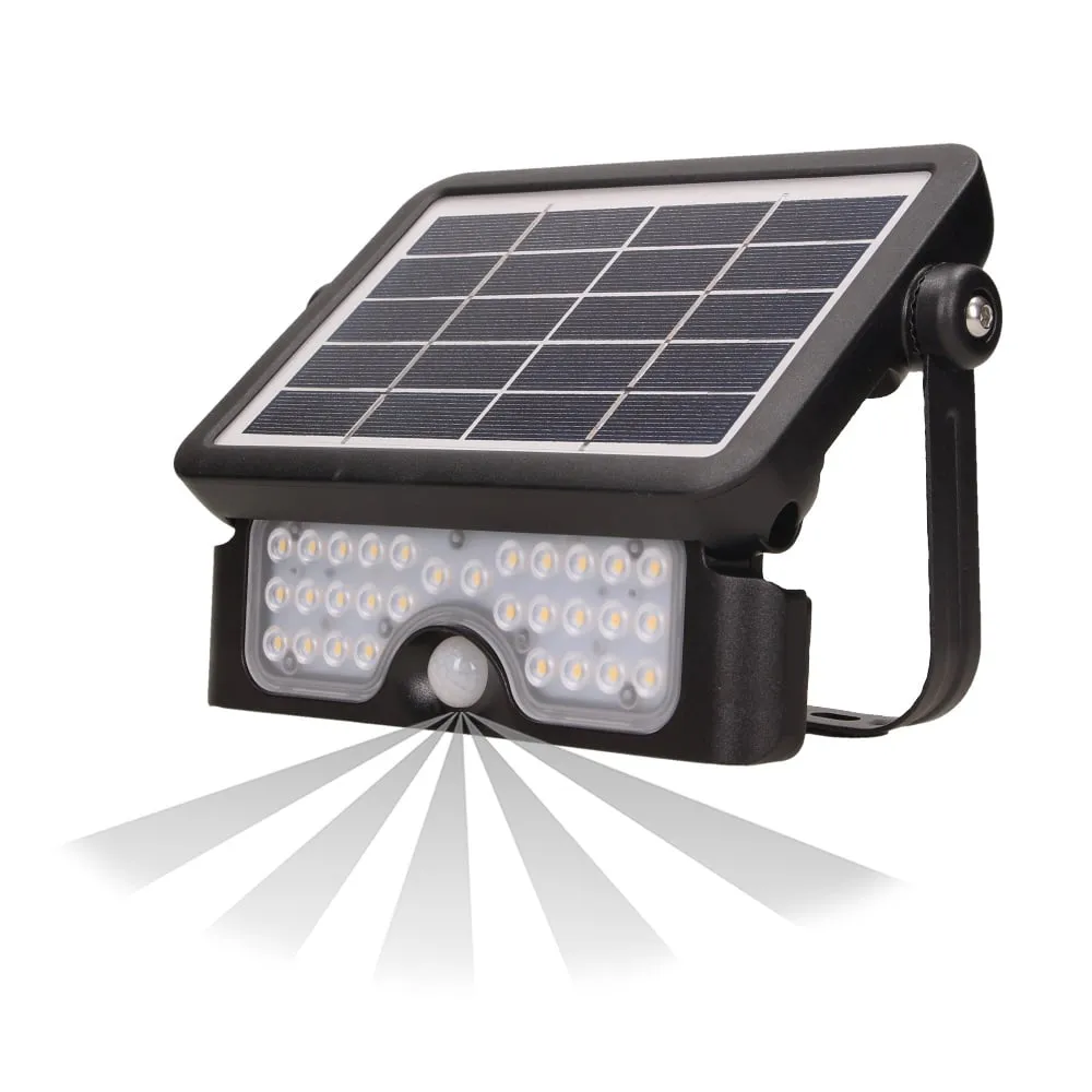 LED solarni reflektor sa senzorom 120 step. 5W crni Adviti