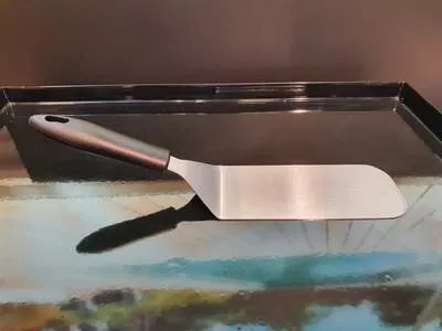Lopatica za roštilj 32cm Neka