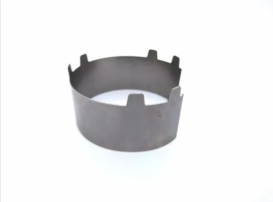 Metalni prsten-štitnik 75x37mm