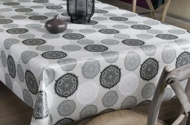 Mušema za sto 140cm sivo/crna Patifix