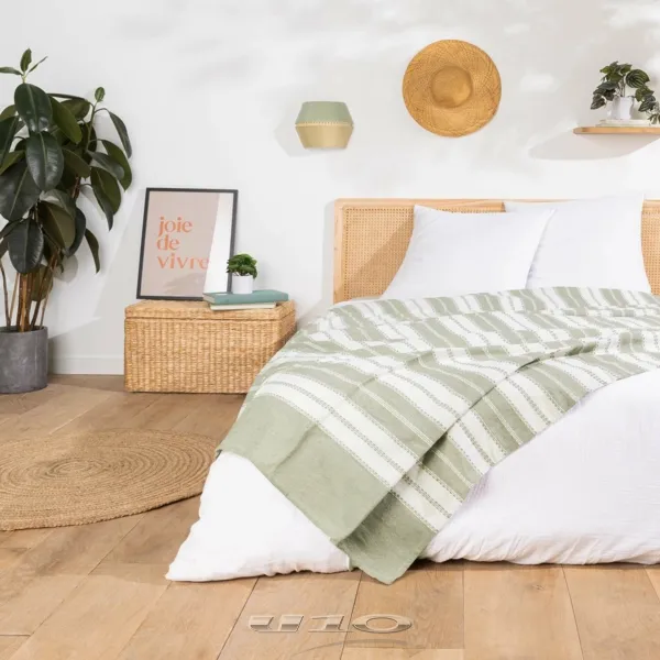Prekrivač Jacquard Abby 180x220cm beli/zeleni Douceur d Interieur