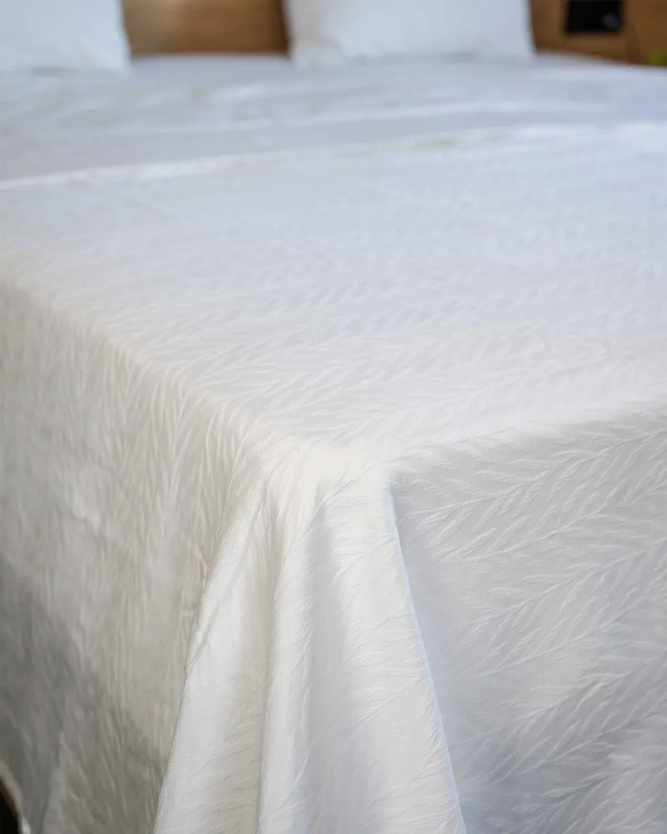 Prekrivač za jedan krevet Jacquard 180x240cm 250g/m2 beli