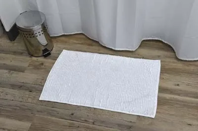 Staza za kupatilo 45x75cm bela Tendance