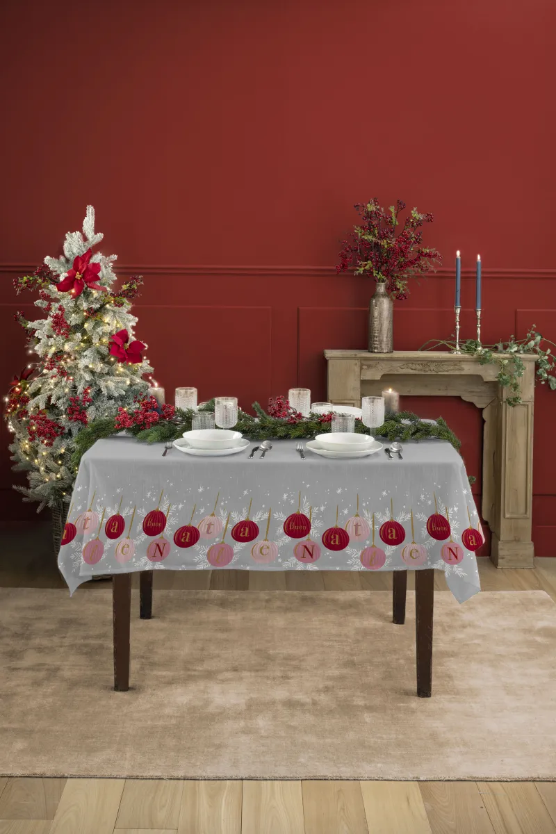 Stolnjak Christmas ball 140x240cm sivi/bordo Amolacasa