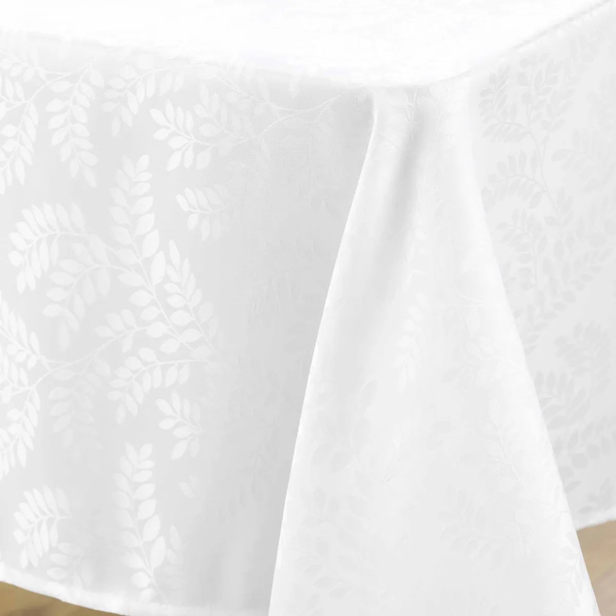 Stolnjak Doriane 140x240cm beli Douceur d Interieur