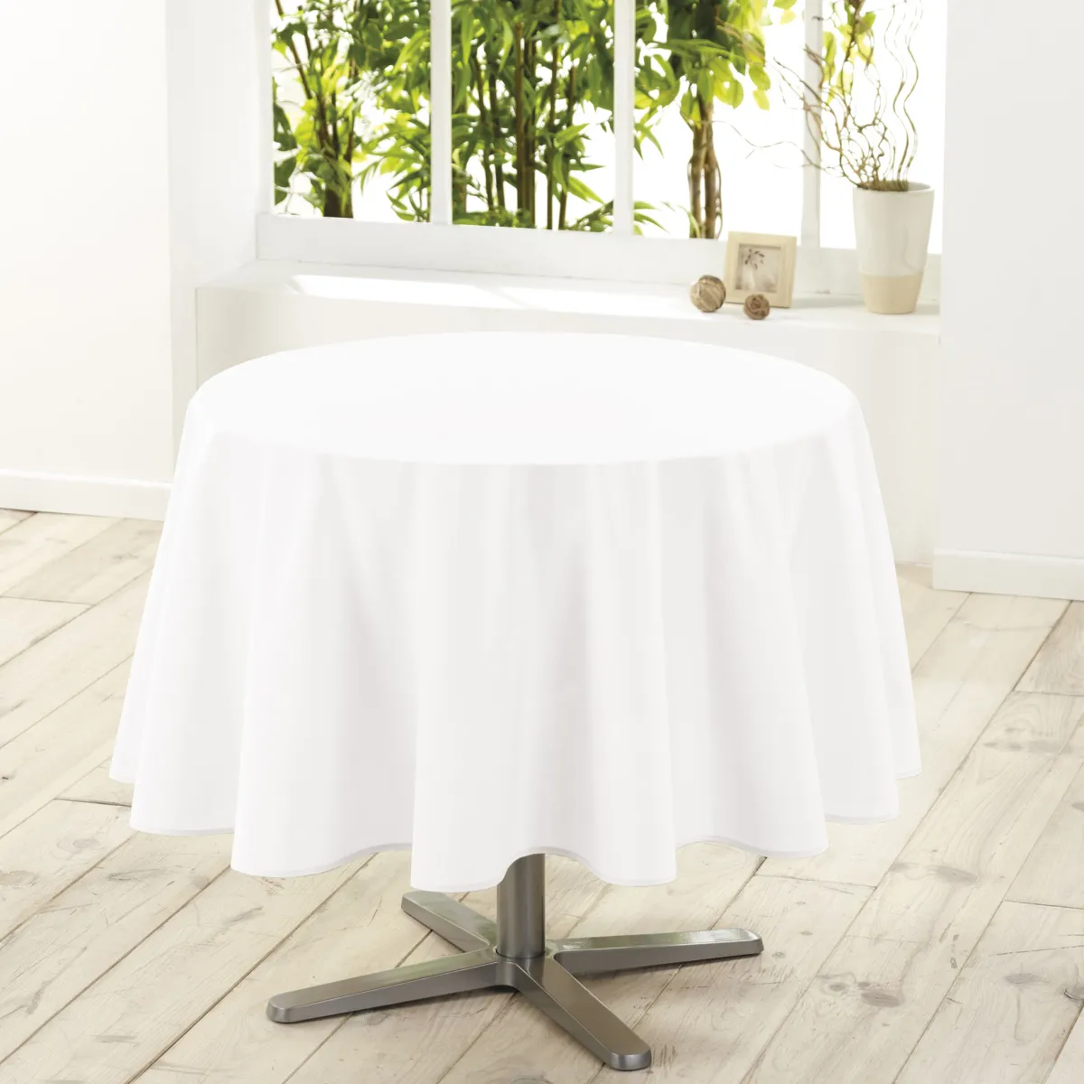 Stolnjak Essentiel fi 180cm beli Douceur d Interieur