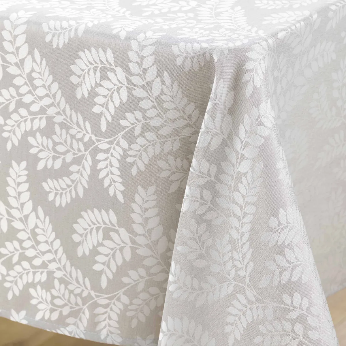 Stolnjak Jacquard Doriane140x240cm taupe Douceur d Interieur