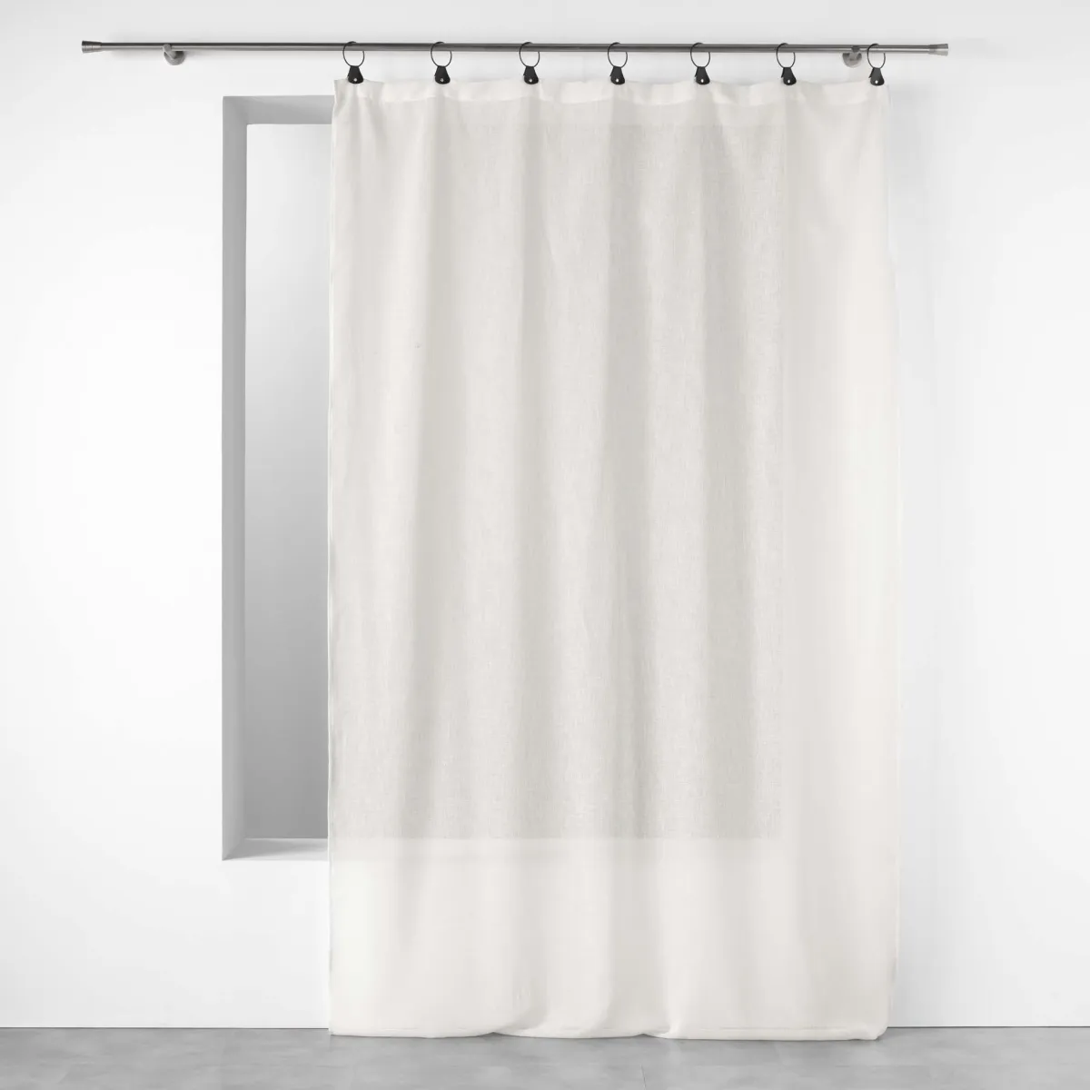 Zavesa Linka 140x240cm sa metal. prstenovima bela D. d Interieur