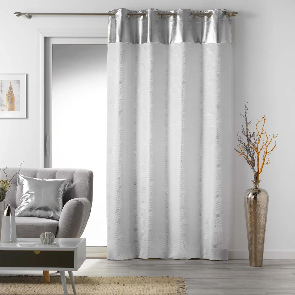 Zavesa Luxury 140x240cm sa otvorima za garniš. D. d Interieur