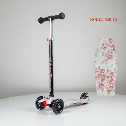 Dečiji trotinet šareni Model 650-16