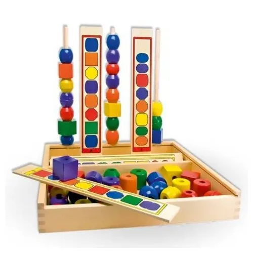 Logički nizovi u drvenoj kutiji