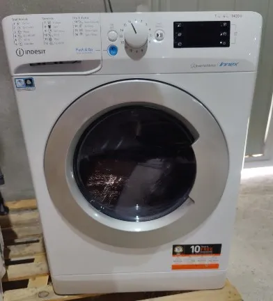 B-roba INDESIT BDE 76435 9WS EE Mašina za pranje i sušenje veša