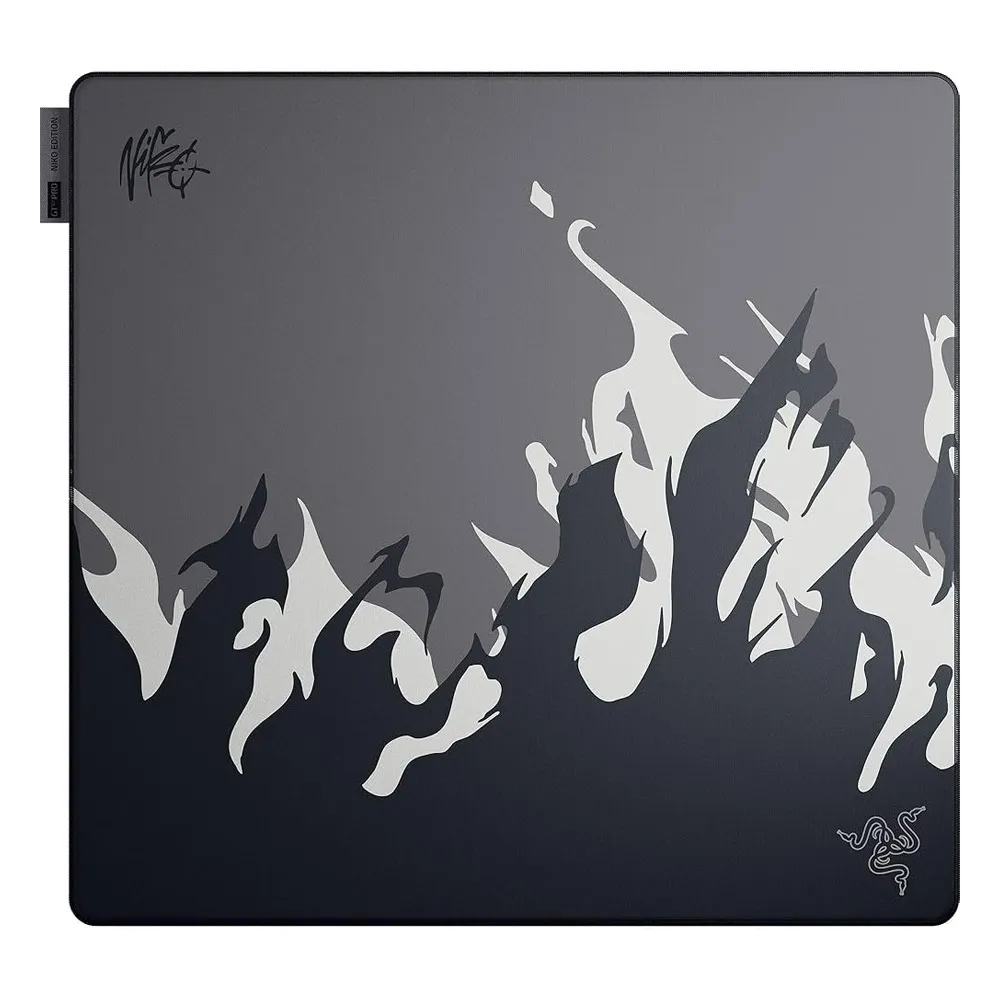 Gigantus V2 Pro - Soft Gaming Mouse Mat - L - NiKo Edition