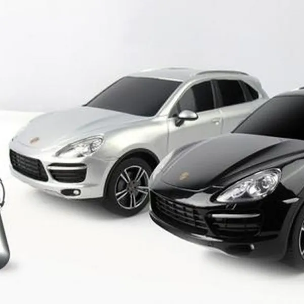 Rastar RC Porsche Cayenne 1:24 - crn bel