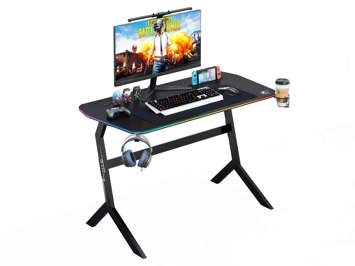 Tetramagon gejmerski sto GT-032