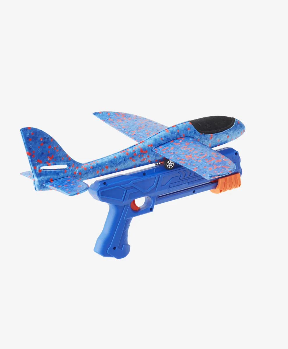 Avion sa projektilom
