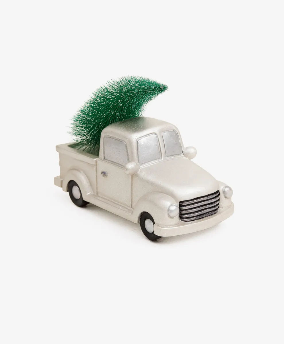 Beli LED automobil sa prazničnom jelkom