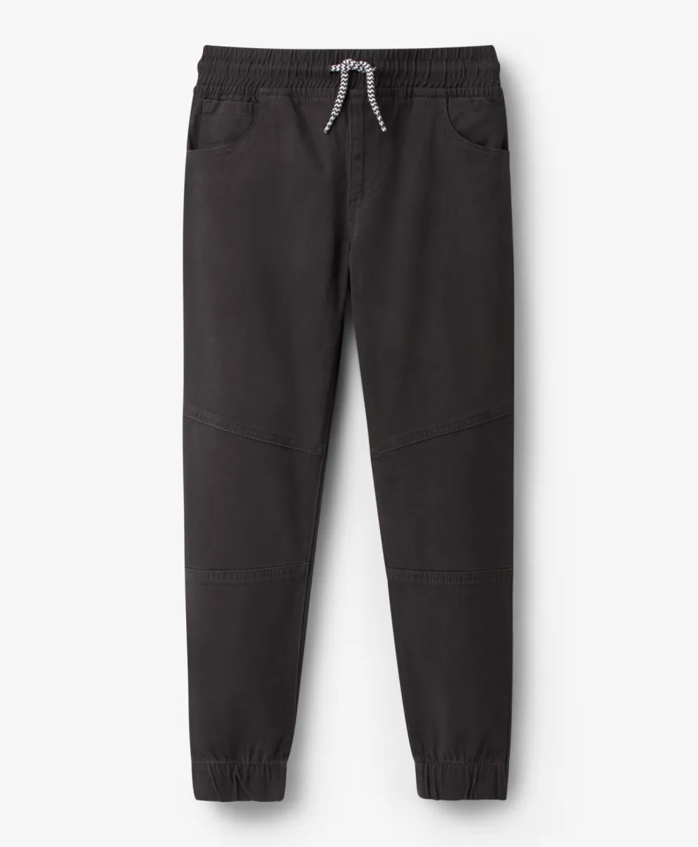 Crne pantalone za dečake
