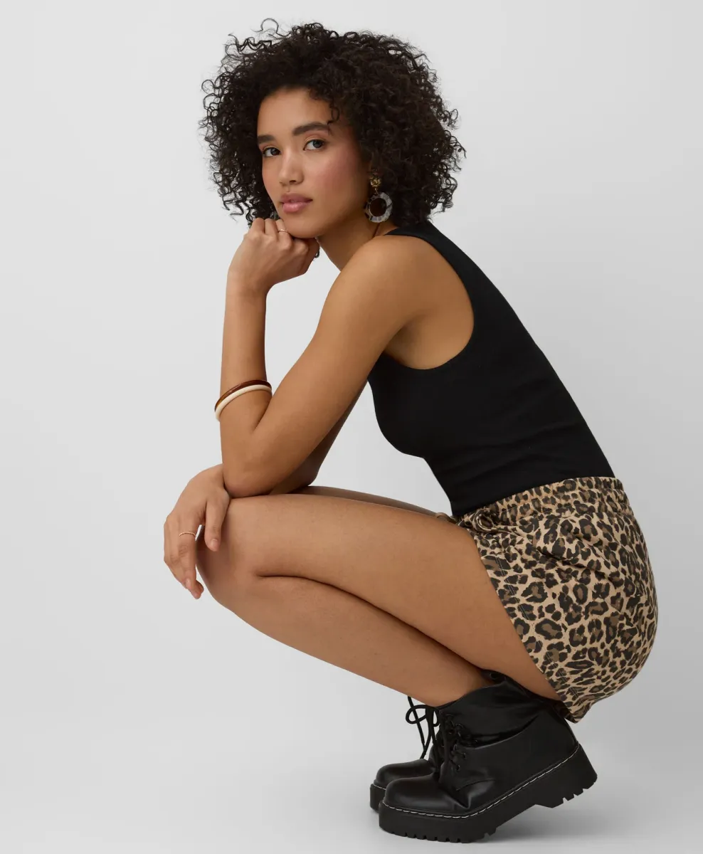 Ženski šorts sa leopard dezenom