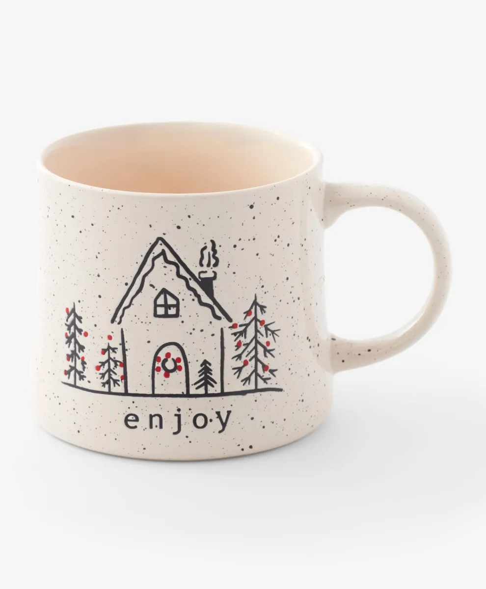 Šolja sa motivom kuće