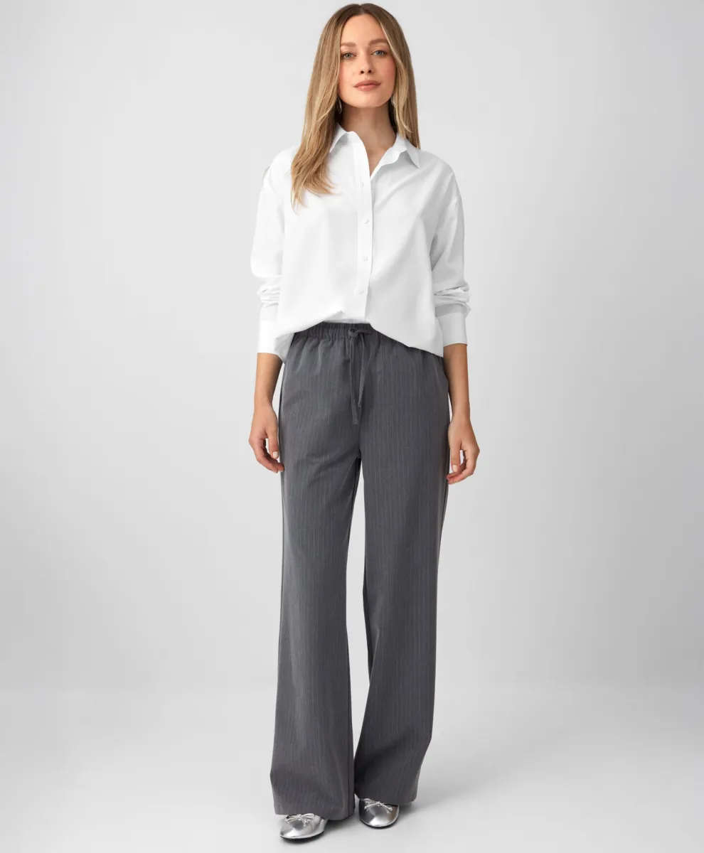 Pantalone sa dezenom za žene