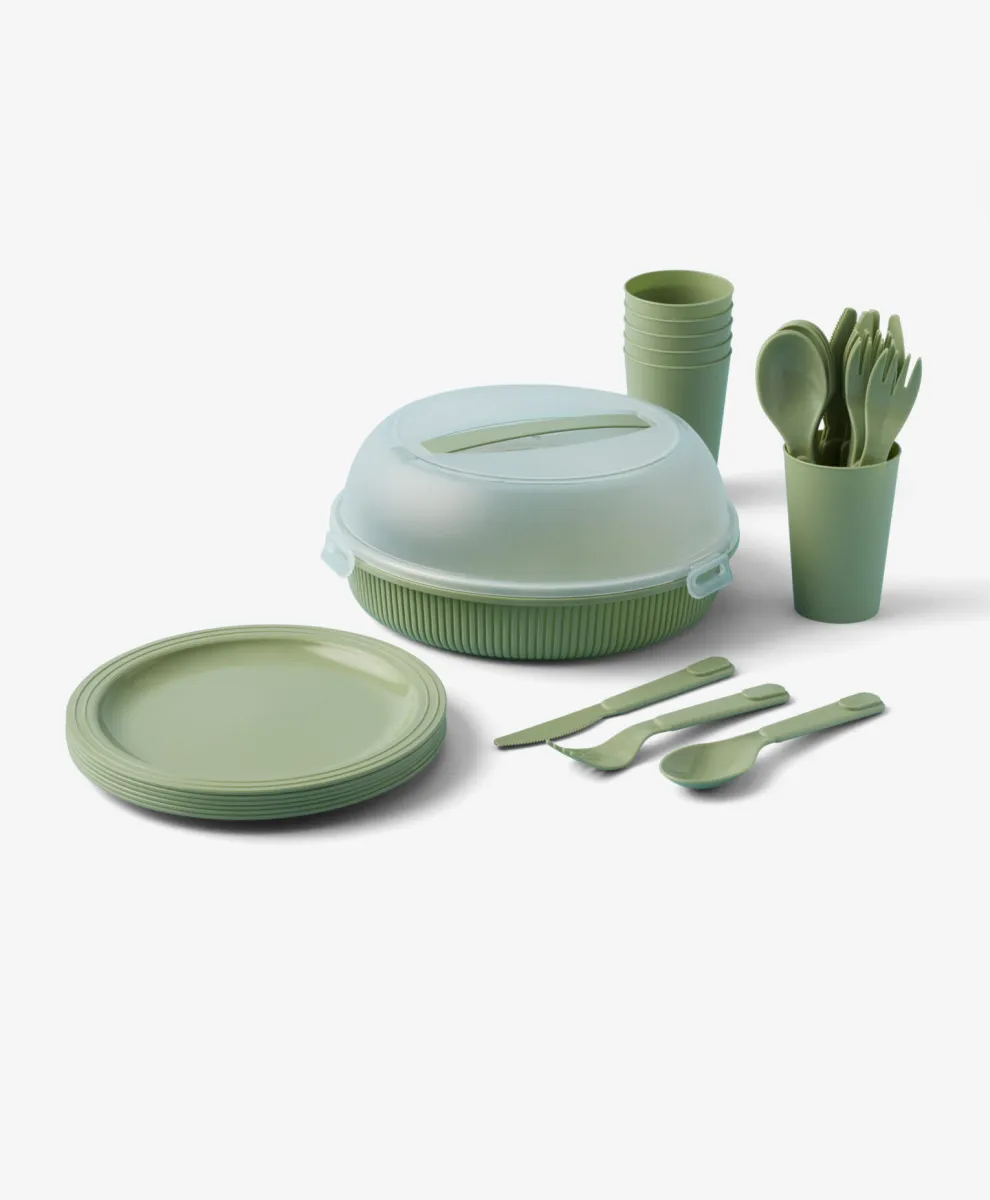 Set pribora za piknik