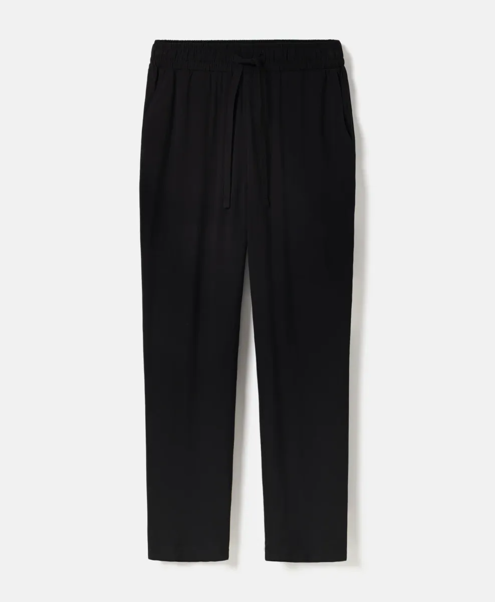 Sužene ženske pantalone od viskoze