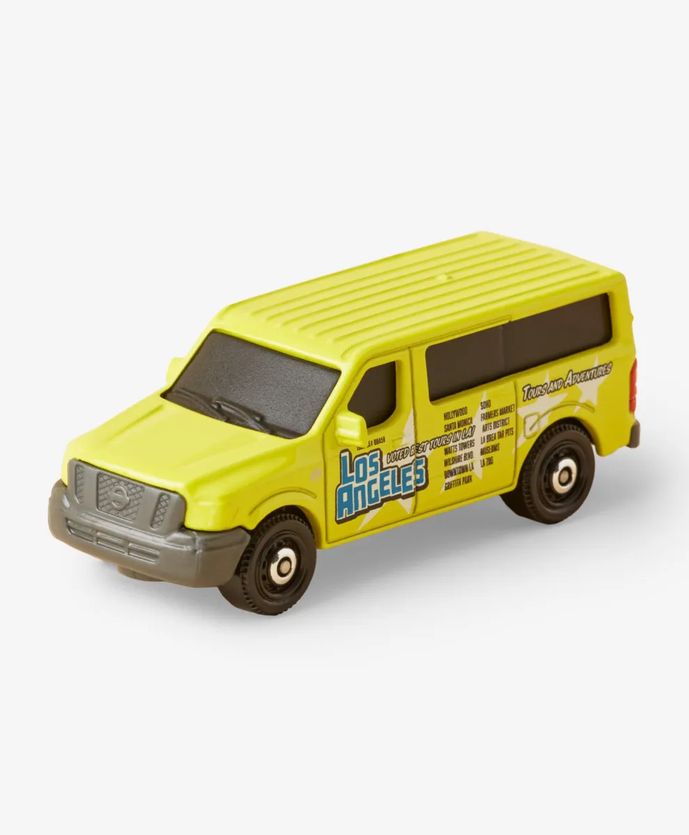 Žuti Matchbox automobil