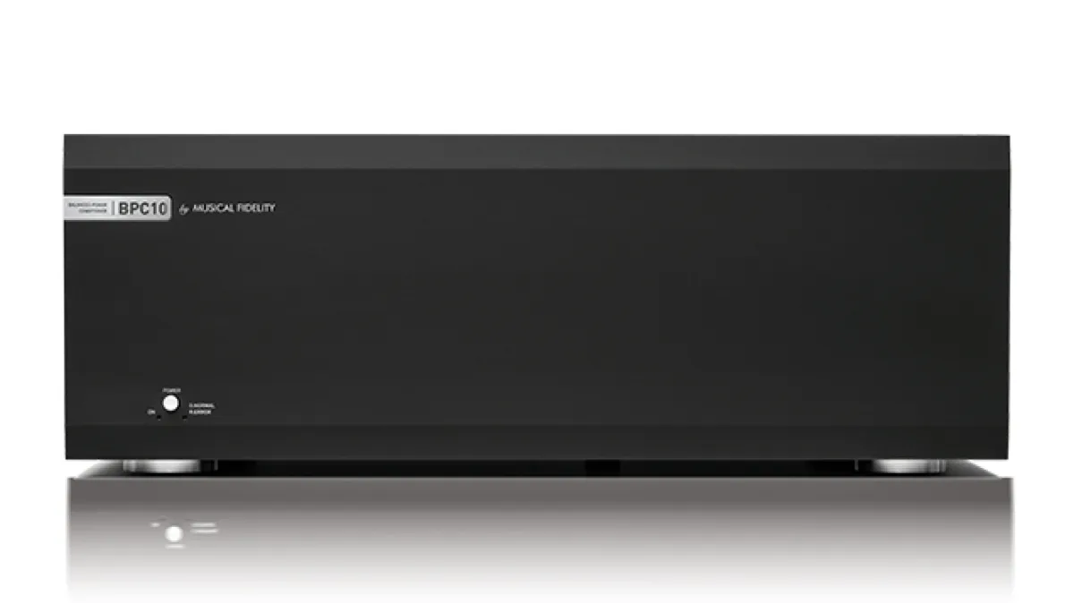 Musical Fidelity BPC 10 Black - Balansirani strujni kondicioner
