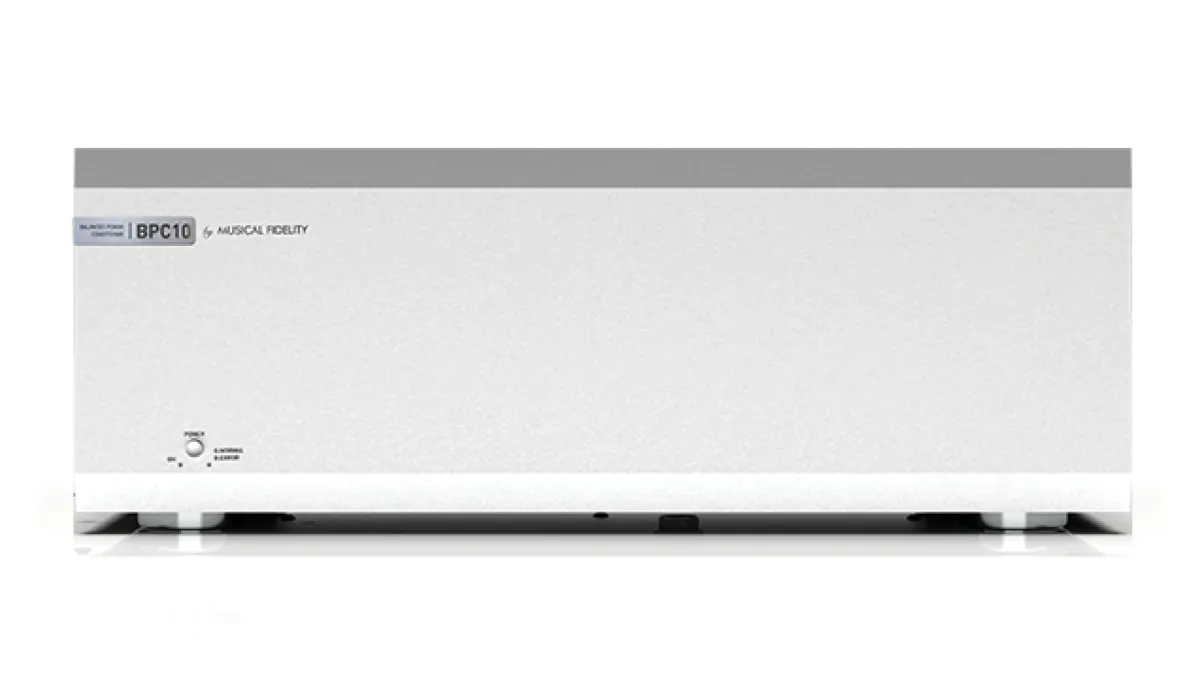 Musical Fidelity BPC 10 Silver - Balansirani strujni kondicioner
