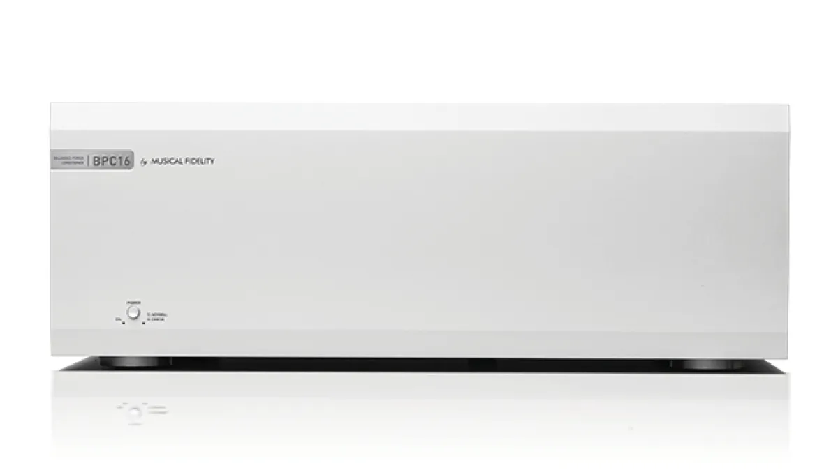 Musical Fidelity BPC 16 Silver - Balansirani strujni kondicioner
