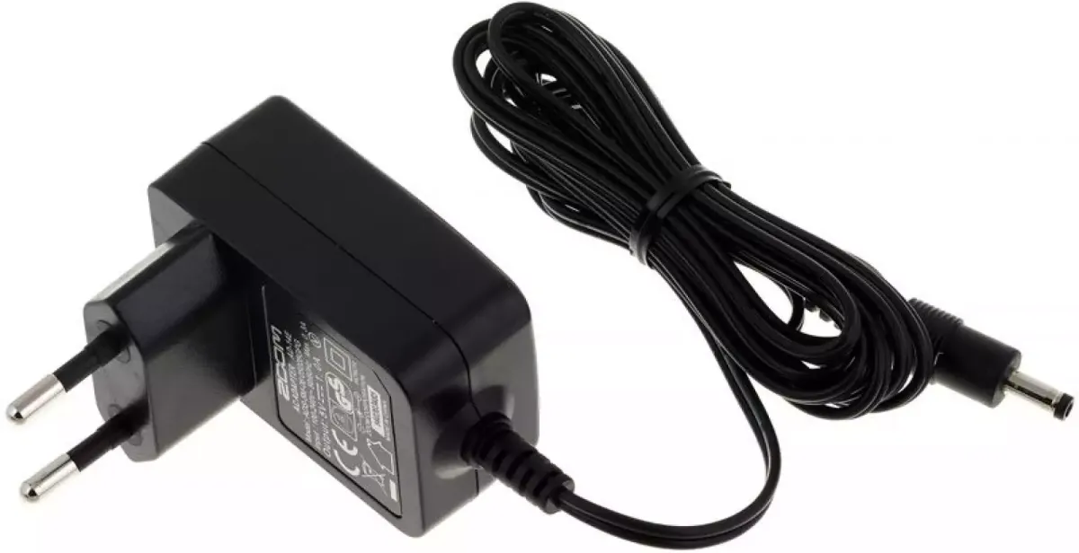 ZOOM AD-14 - Strujni adapter 5V