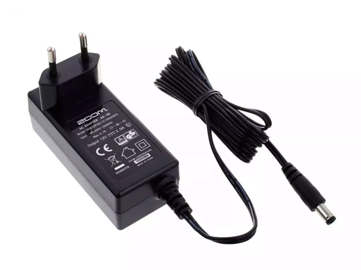 ZOOM AD-19 - Strujni adapter 12V