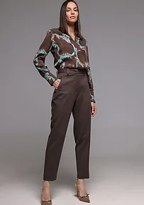 CIGARET PANTALONE SA DEKORATIVNIM DETALJEM