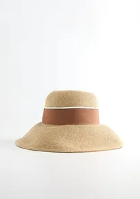ŠEŠIR ZA PLAŽU