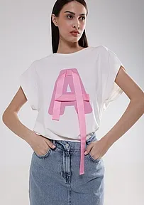 MAJICA SA APLIKACIJOM