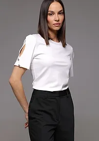 MAJICA SA PROREZOM NA RUKAVIMA