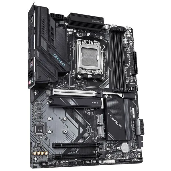 Gigabyte X870 GAMING WIFI6, AMD X870, 3xPCI-Ex16, 4xDDR5, 3xM.2, HDMI/USB3.2 (Gen2)/USB Type-C/Wi-Fi 6, ATX