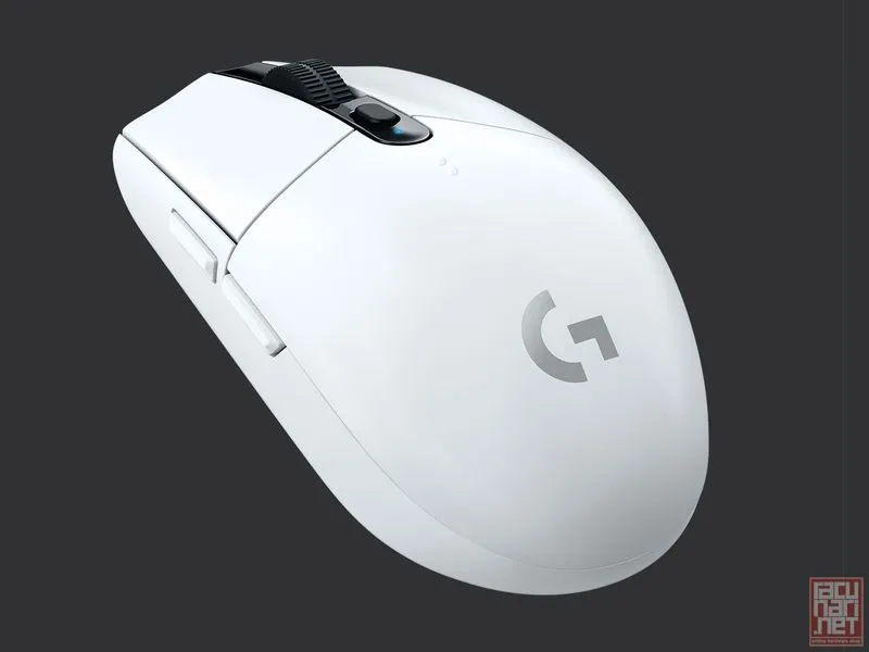 Logitech G305 Lightspeed Wireless Gaming Mouse, 200-12000dpi, white