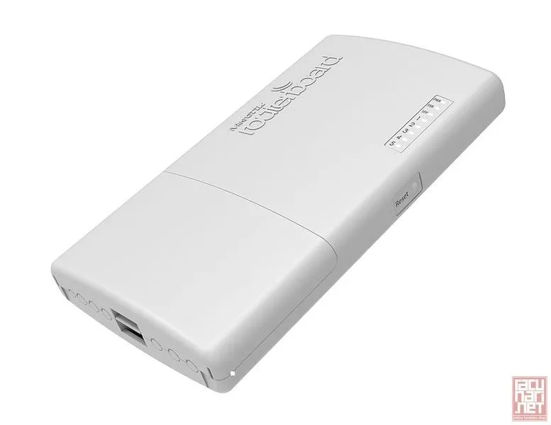 MikroTik PowerBox Pro, Five Gigabit Ethernet Router with 4xPoE-out ports, SFP cage and outdoor enclosure, 800MHz, 128MB, RouterOS L4 (RB960PGS-PB)