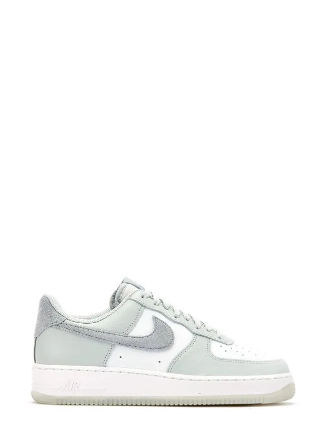 Air force 1 ’07 lv8 2