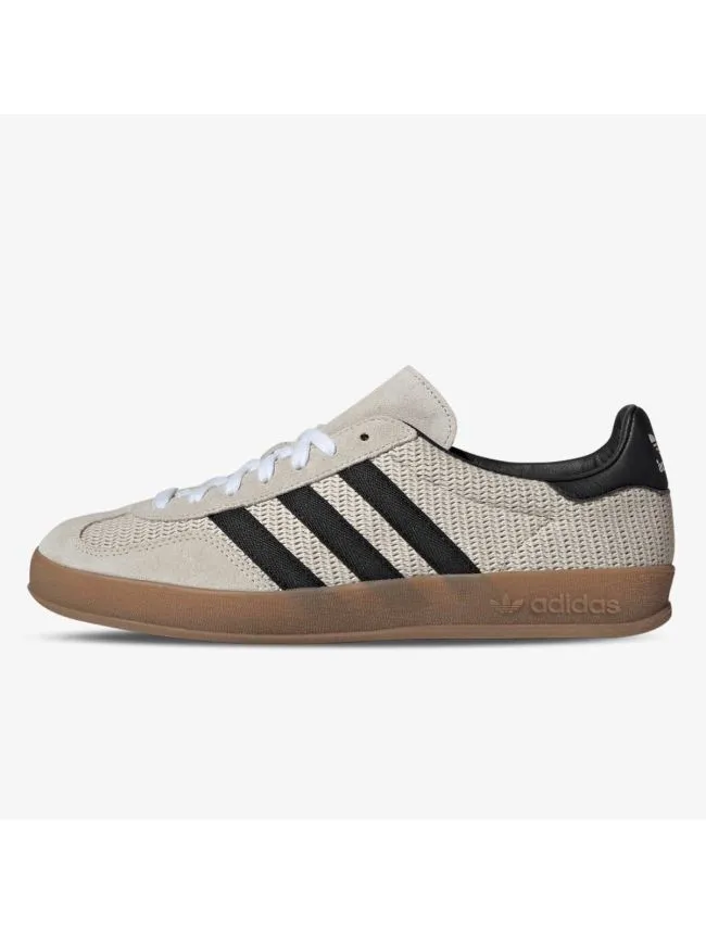 Gazelle indoor