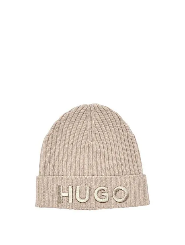 Hugo - vunena ženska kapa