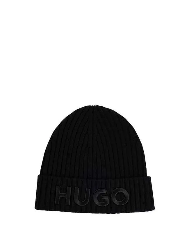 Hugo - vunena muška kapa