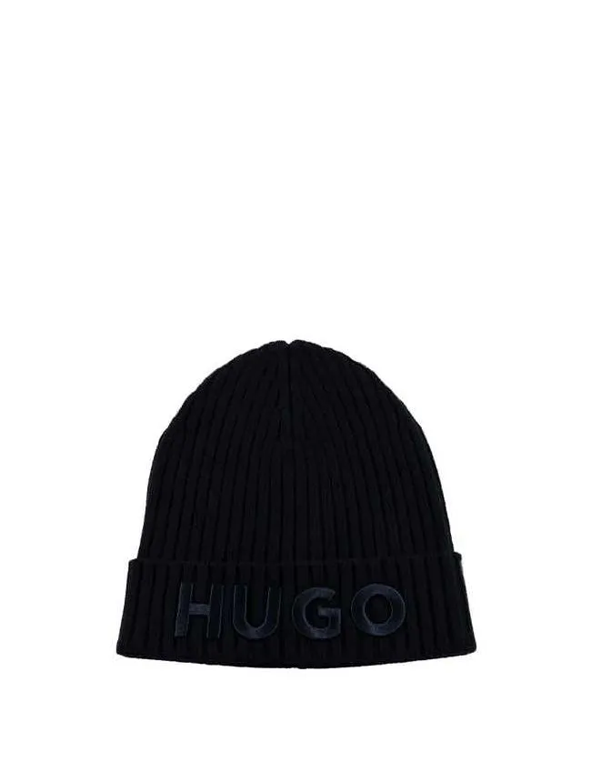 Hugo - vunena muška kapa