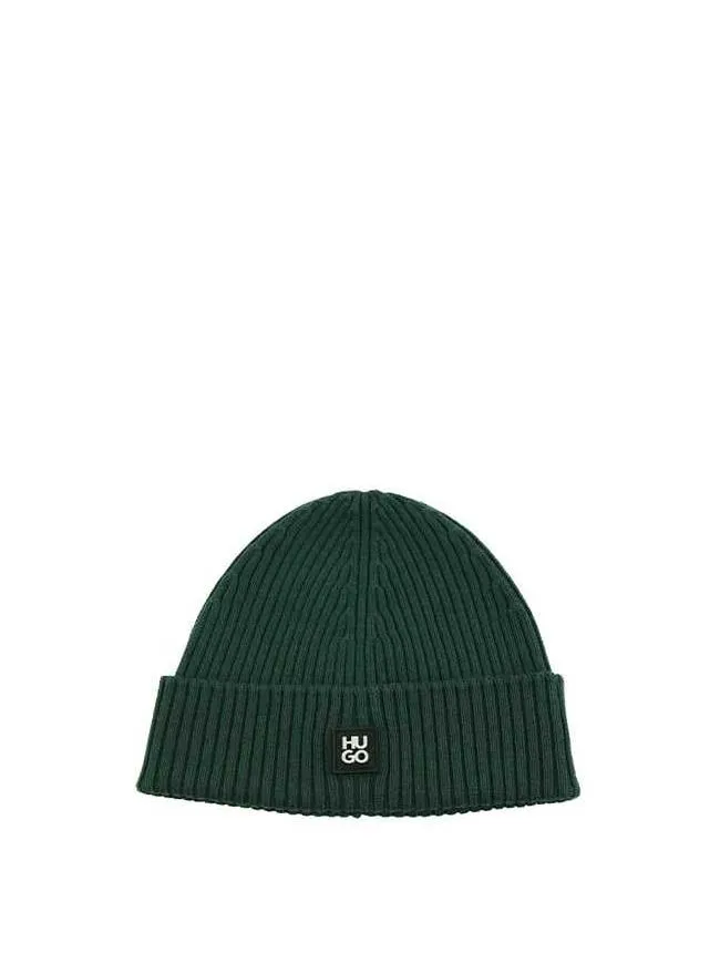 Hugo - vunena muška kapa