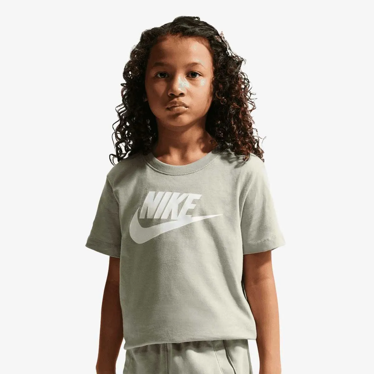 K nsw tee futura hbr