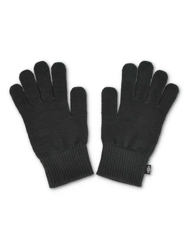Knitted gloves