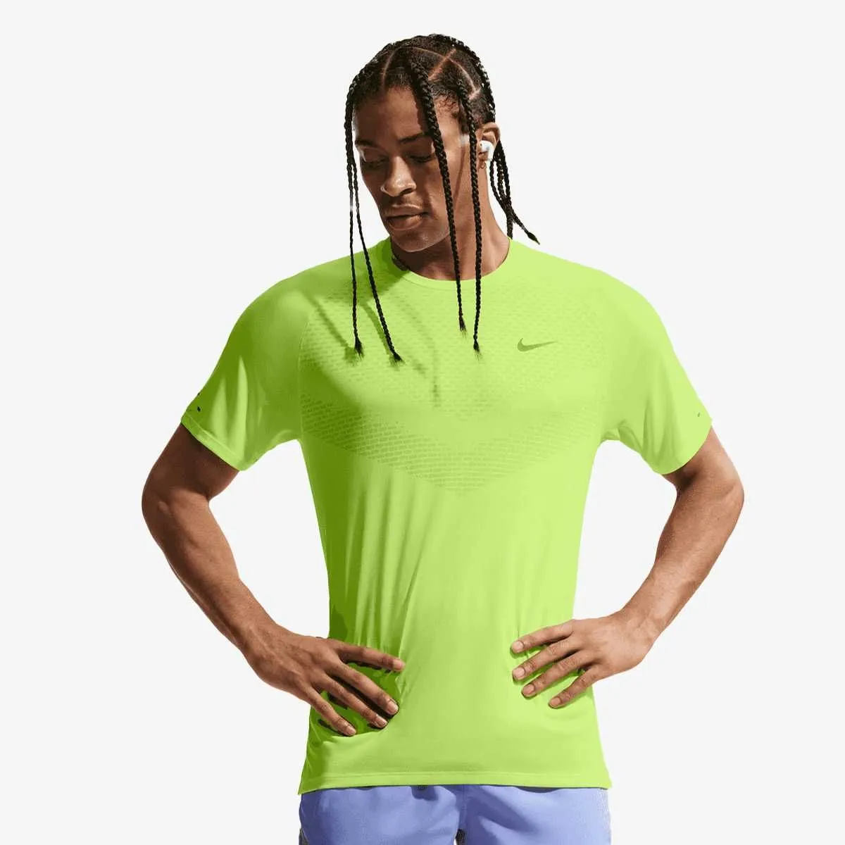 M nk dfadv stride ss top