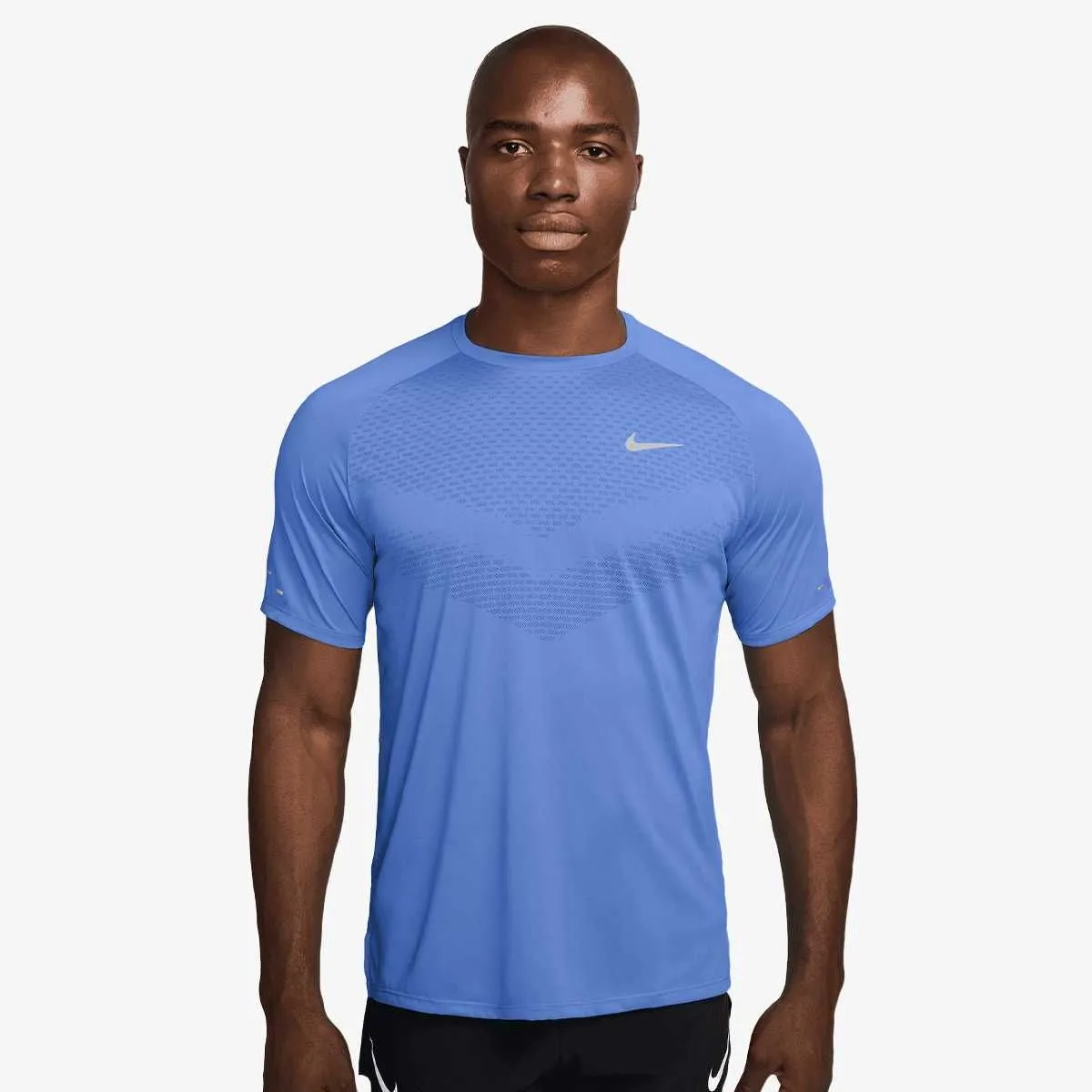 M nk dfadv stride ss top
